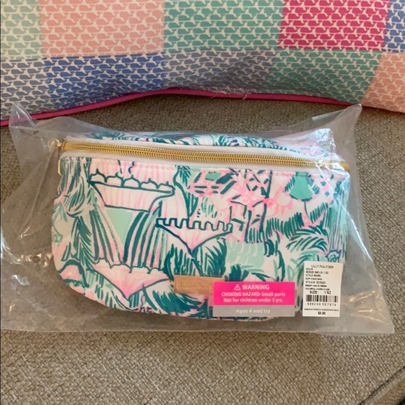 NWT Lilly Pulitzer Waist Bag / Fanny Pack - Picture 3 of 6